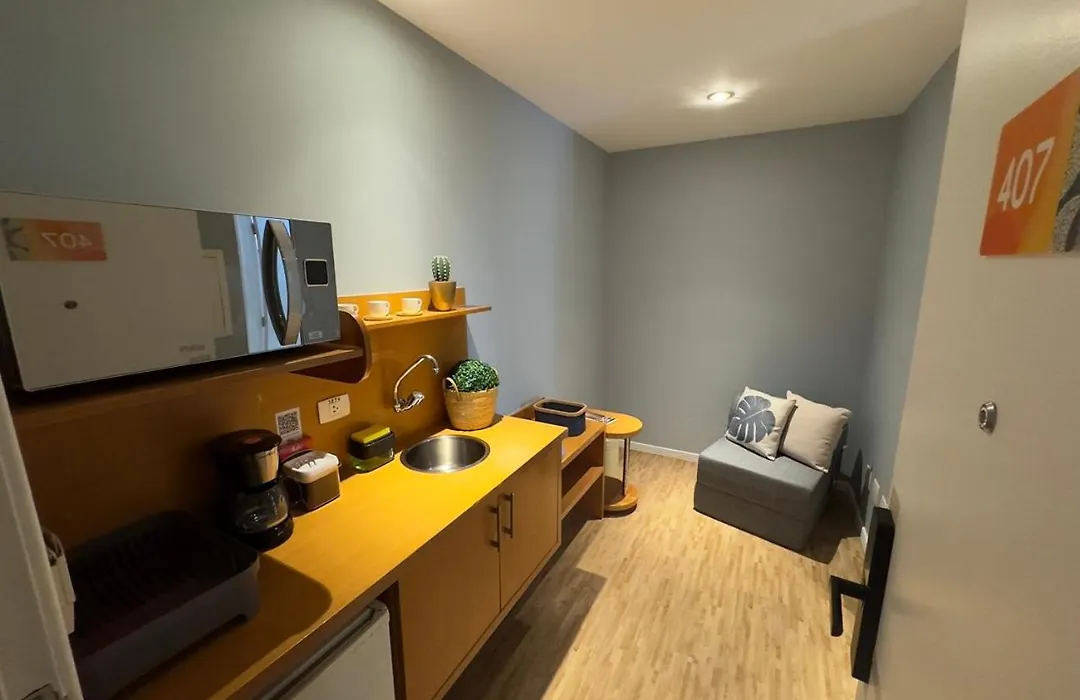 Rio Hotel by Bourbon - Conforto e Praticidade Apartamento até 3 no Batel-1